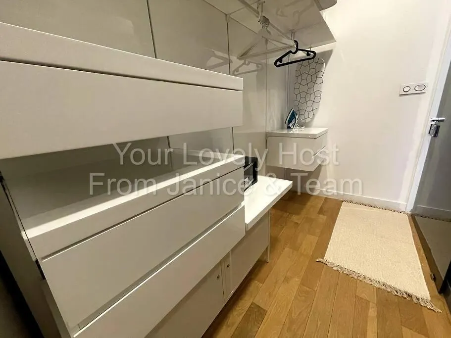 Apartment #1 Klcc Platinum Suites Face Suites 2Bed 2Bath Kuala Lumpur