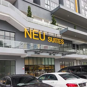 Neu Kuala Lumpur, Roam شقة